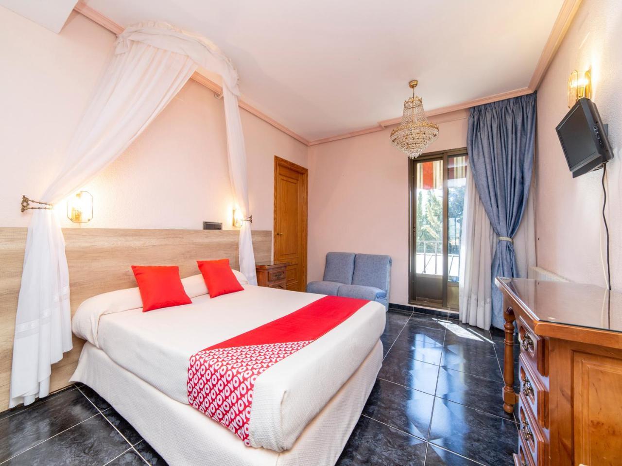 Hotel El Prado By Vivere Stays Carrascosa del Campo Zewnętrze zdjęcie