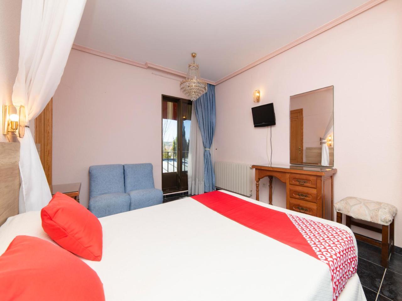 Hotel El Prado By Vivere Stays Carrascosa del Campo Zewnętrze zdjęcie