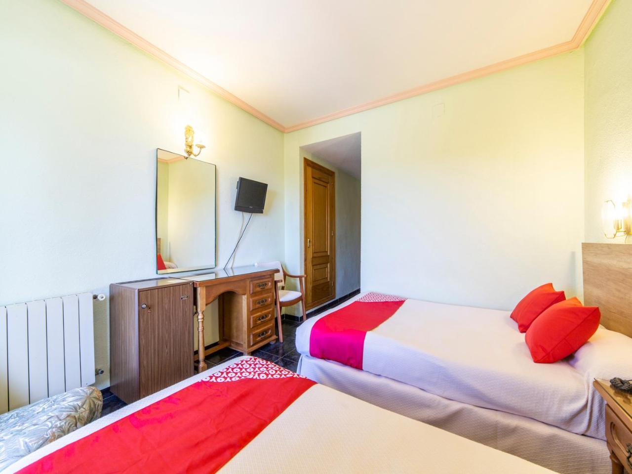 Hotel El Prado By Vivere Stays Carrascosa del Campo Zewnętrze zdjęcie