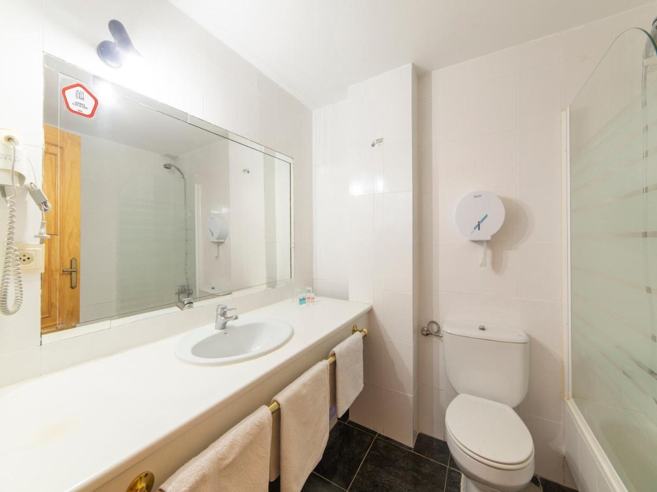 Hotel El Prado By Vivere Stays Carrascosa del Campo Zewnętrze zdjęcie