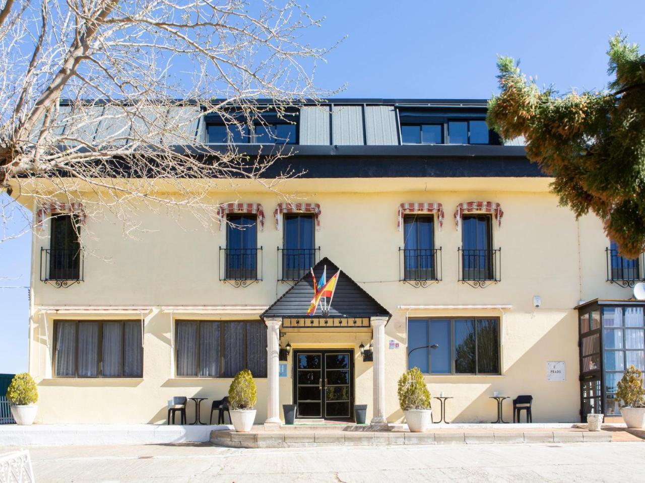 Hotel El Prado By Vivere Stays Carrascosa del Campo Zewnętrze zdjęcie
