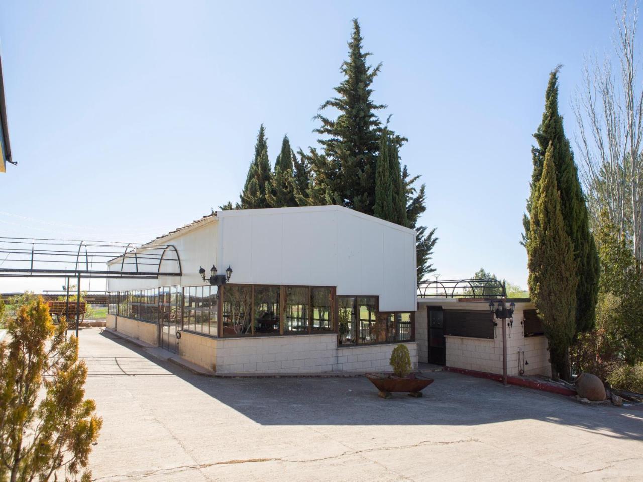 Hotel El Prado By Vivere Stays Carrascosa del Campo Zewnętrze zdjęcie